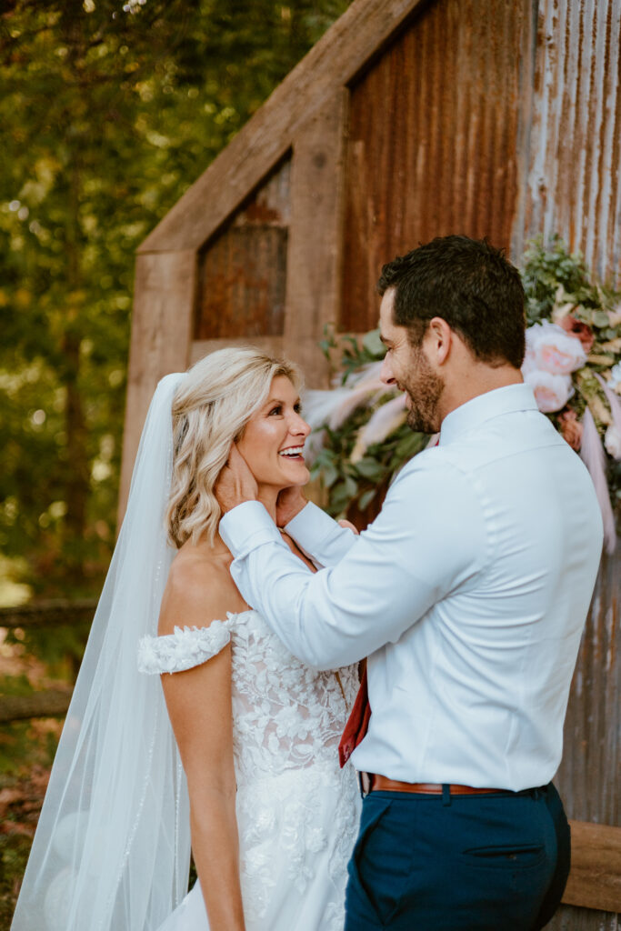 Evansville Indiana Fall Wedding Photographer Rose and Bliss Bridal